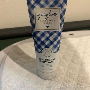 bath and body works gingham body wash